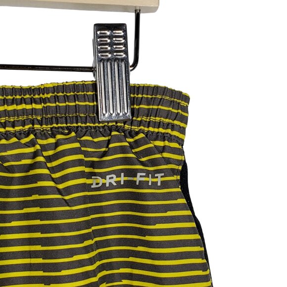 Nike Challenger Brief-Lined Shorts 7" Men's L Yellow Gray Striped Running Gym - Picture 4 of 6